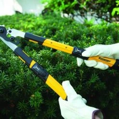 Yardworks® 10" Telescoping Hedge Shears 13 Yardworks® 10" Telescoping Hedge Shears -Yardworks shop 2650125 scene4